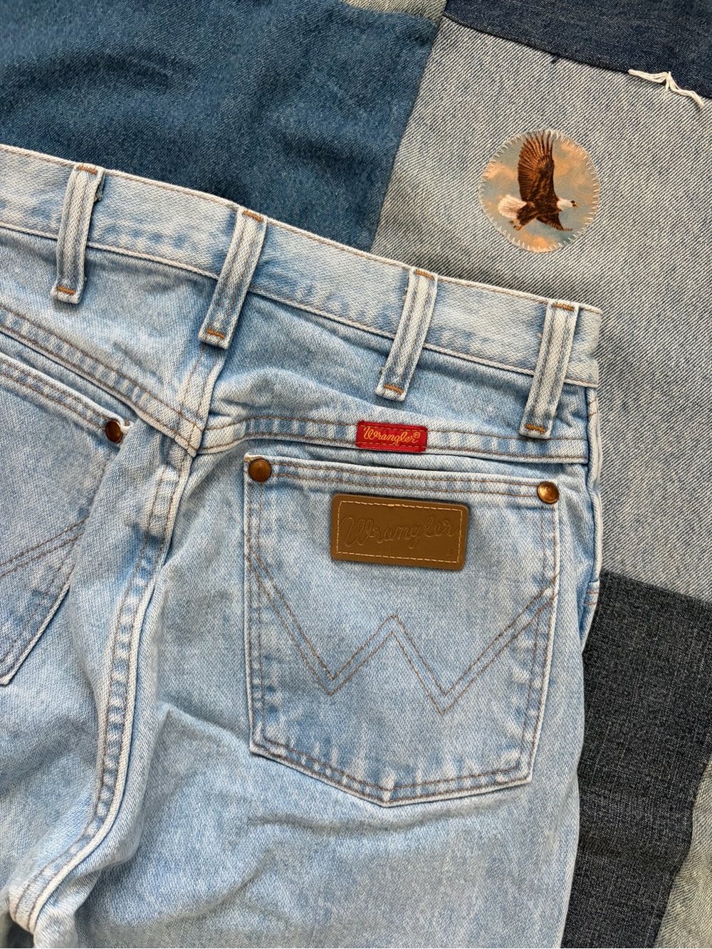 Wrangler 90s vintage jeans made in USA light wash faded denim 26x29 - Picture 3 of 11